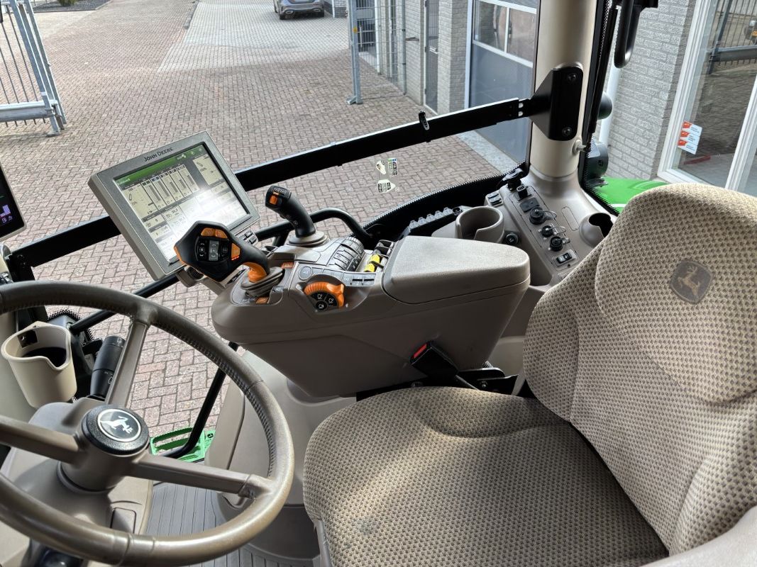 John Deere 6R185 Commandpro Autotrack-Ready