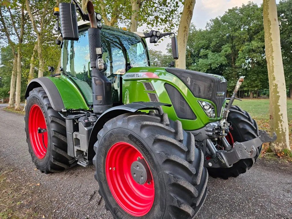 Fendt 724 S4 Profi Plus (718 720 722 )