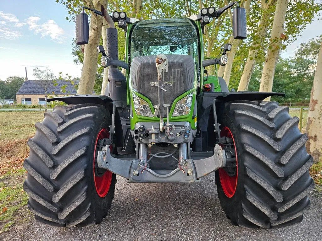 Fendt 724 S4 Profi Plus (718 720 722 )