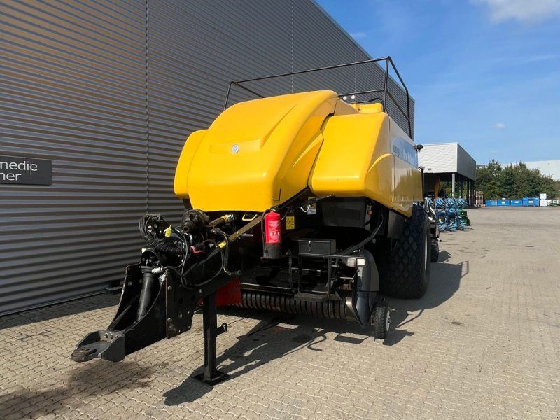 New Holland BB9090 m. vogn