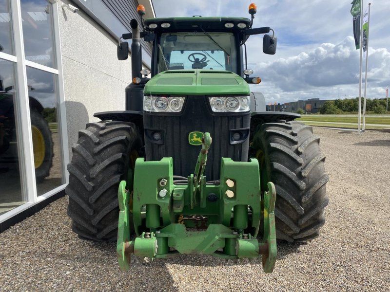 John Deere 8360R