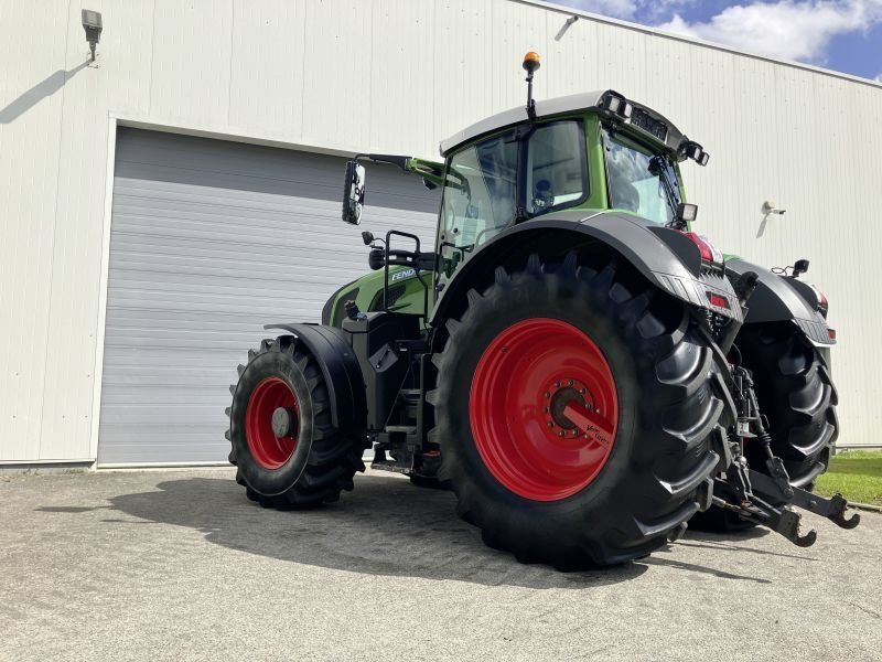 Fendt 828 VARIO S4 PROFIPLUS