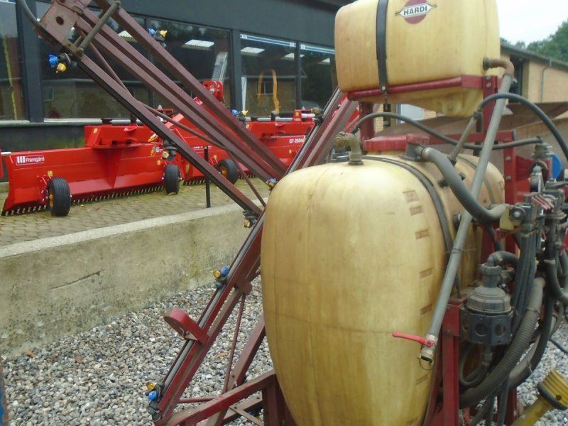 Hardi 850L og 12 Meter