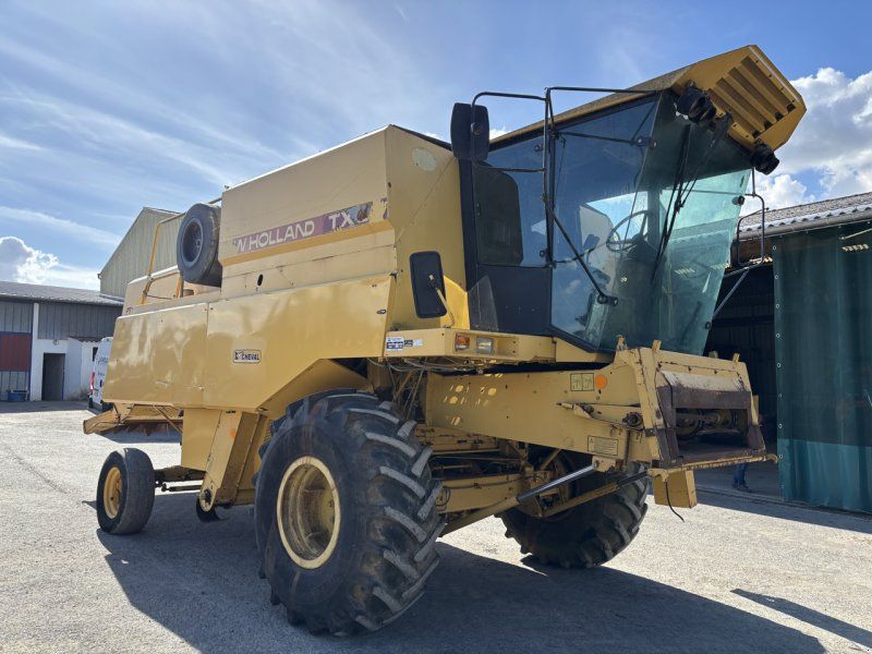New Holland TX 32