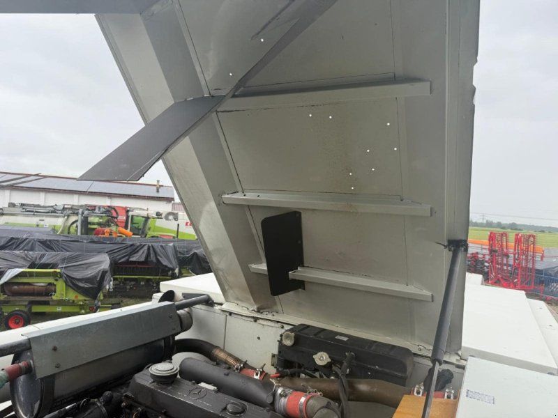Claas Lion 430