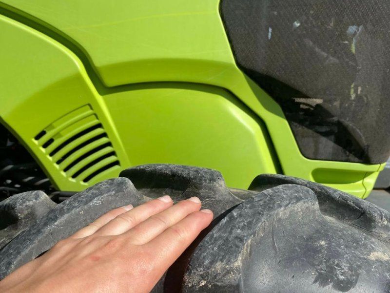 Claas elios 220 cabine