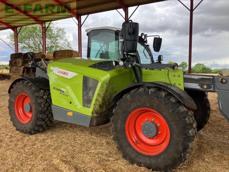 Claas SCORPION 736 VARIPOWER STAGE V