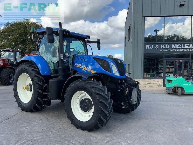 New Holland t7.230  (st24298)