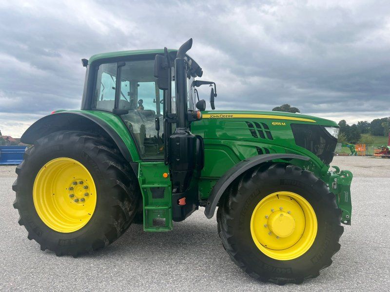 John Deere 6155M