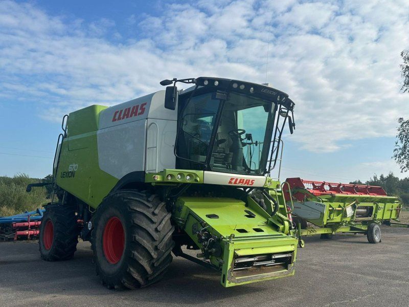 Claas LION 670 4WD  Ring til Ulrik for mere info på 40255544. Jeg sn
