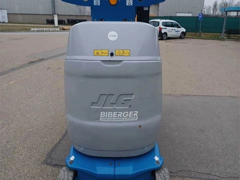 JLG Toucan 10E-L