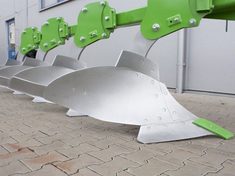Bomet / single-beam plow
