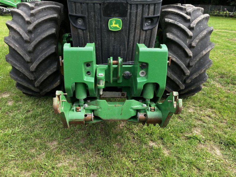 John Deere 8285R