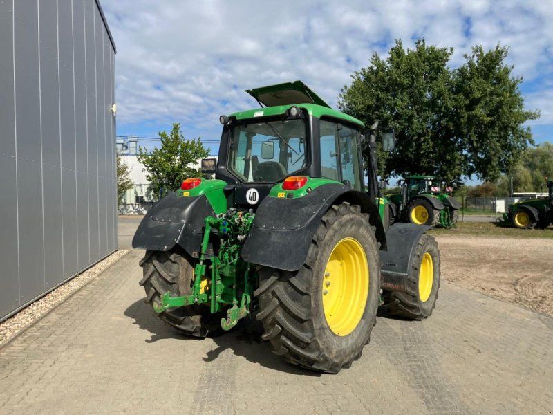 John Deere 6830