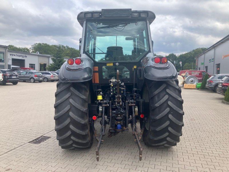 Valtra M120-4