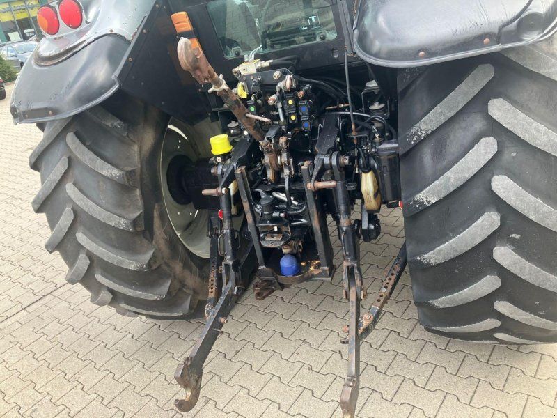 Valtra M120-4