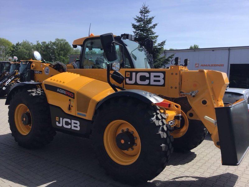 JCB 560-80 AGRI PRO