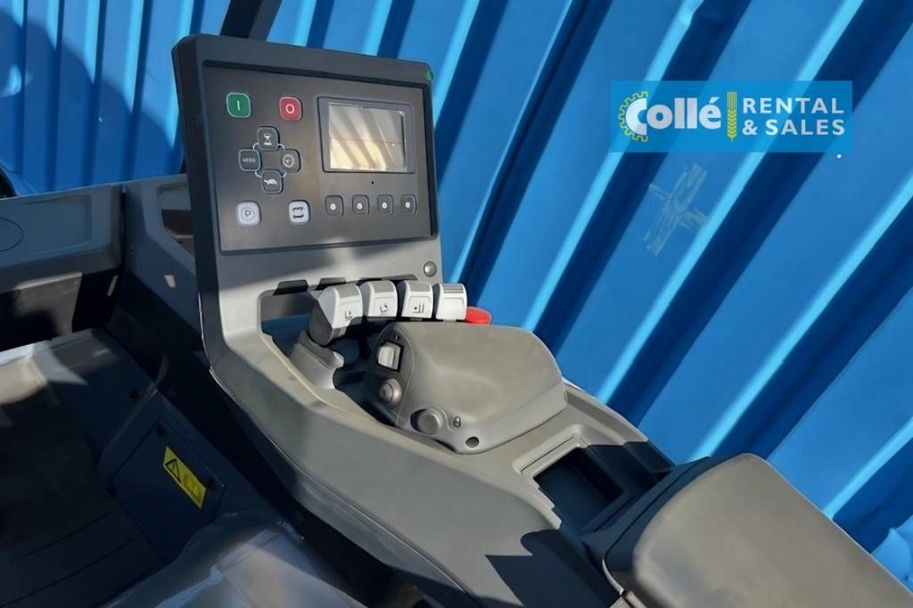 Toyota Traigo 80 9FBM25T | 2024