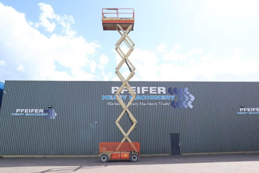 JLG M4069 Hybrid, 14.2m Working Height, 360kg Capacity