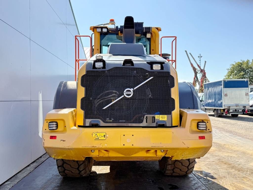 Volvo L120H - 3rd Function / Weight System