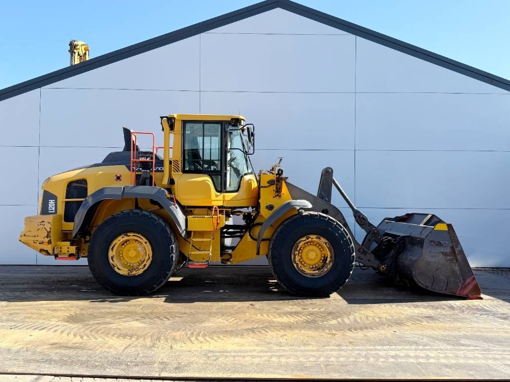 Volvo L120H - 3rd Function / Weight System
