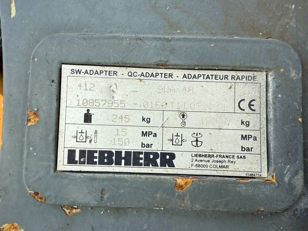 Liebherr R 922 LC
