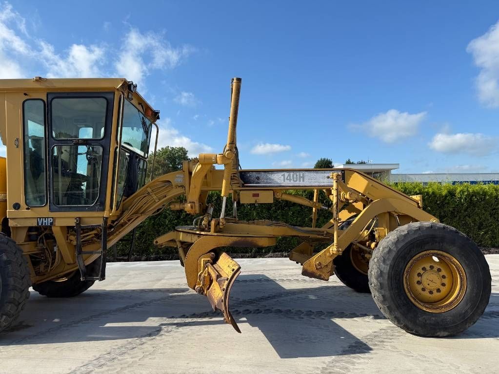 CAT 140 H VHP