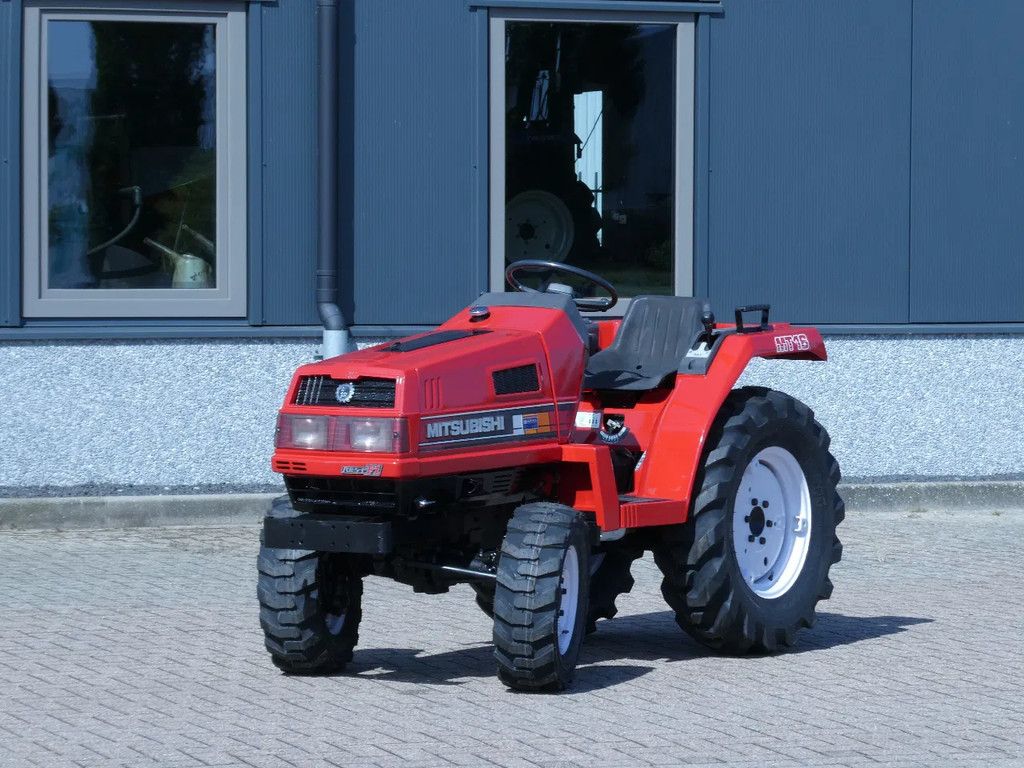 Mitsubishi MT16 4wd / 1252 Draaiuren / Industriebanden