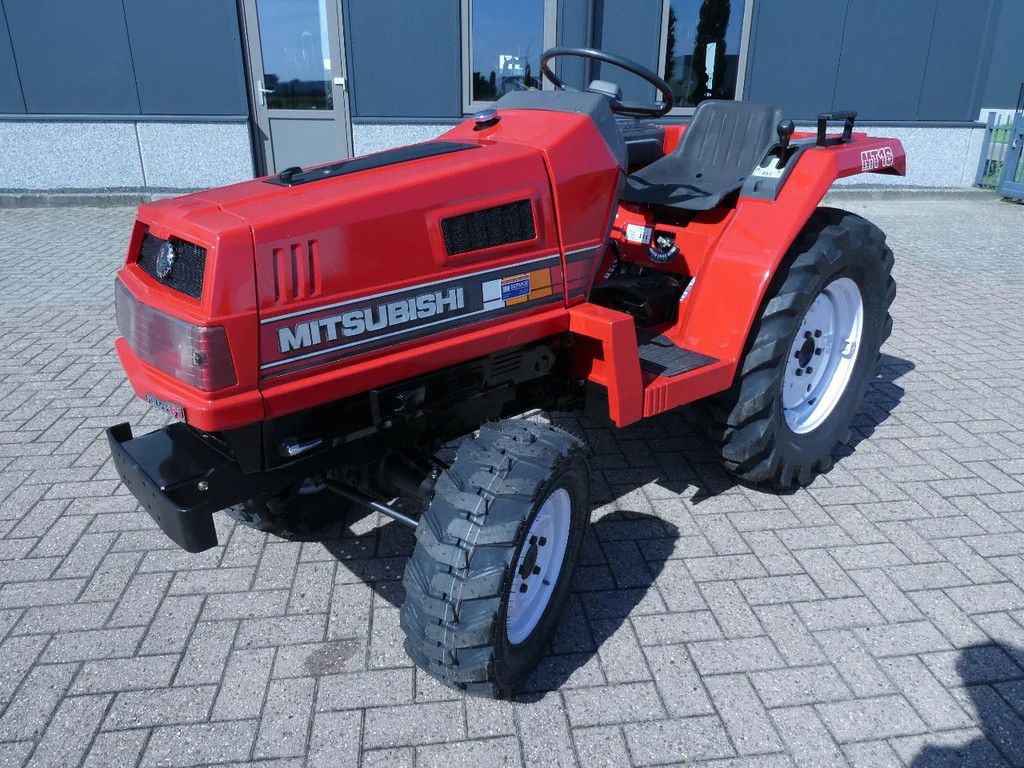 Mitsubishi MT16 4wd / 1252 Draaiuren / Industriebanden