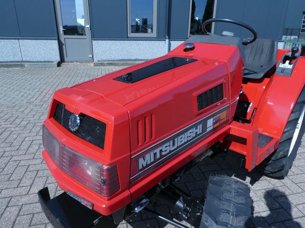 Mitsubishi MT16 4wd / 1252 Draaiuren / Industriebanden
