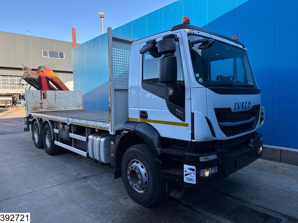 Iveco Trakker 360 6x4, EURO 6, Palfinger, Remote