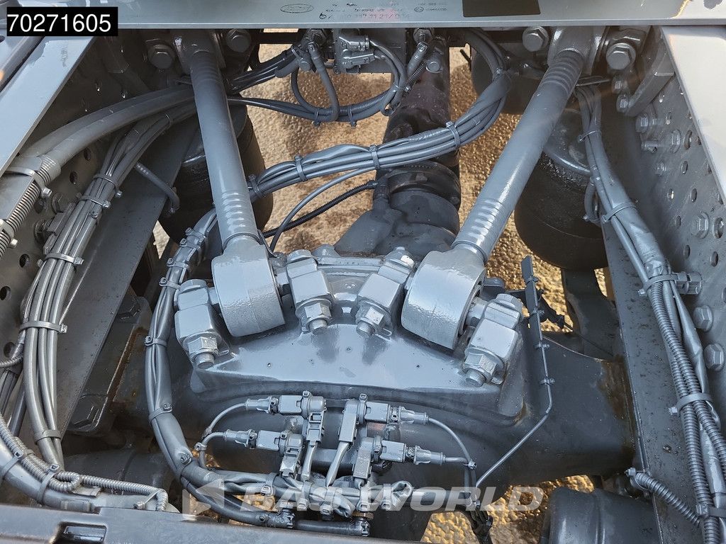 Mercedes Actros Actros 1845 4X2 BigSpace 2x Tanks MirrorCam