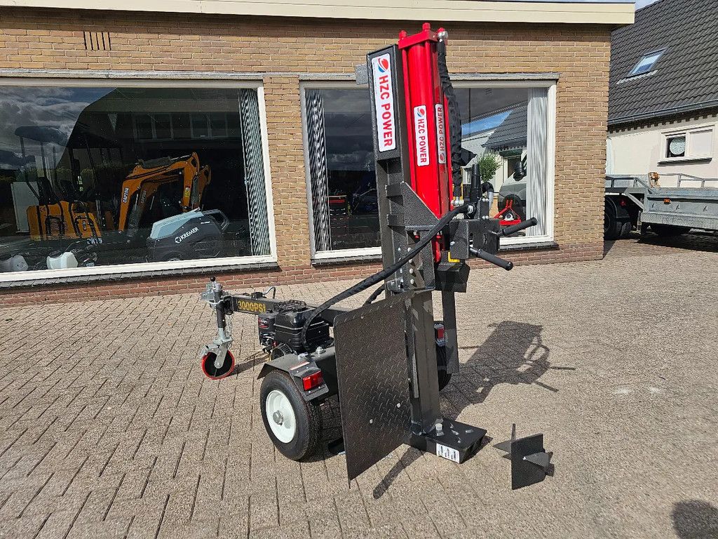 Briggs en Stratton Hzc houtklover 30 ton ! Nieuw houtkliever