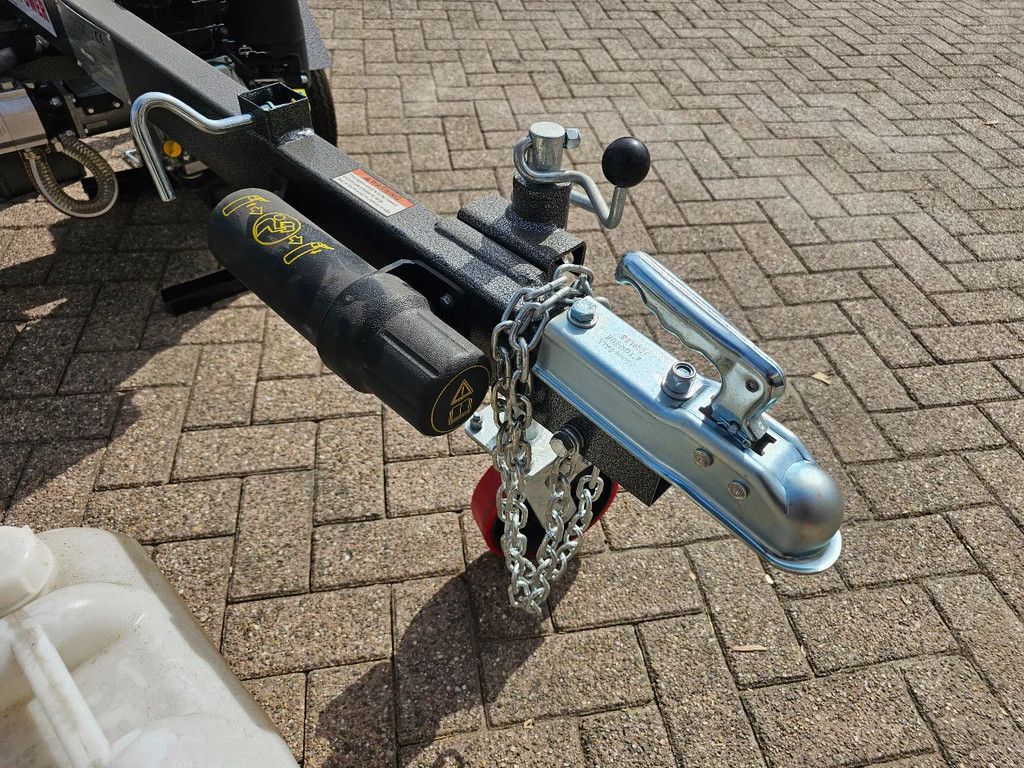 Briggs en Stratton Hzc houtklover 30 ton ! Nieuw houtkliever