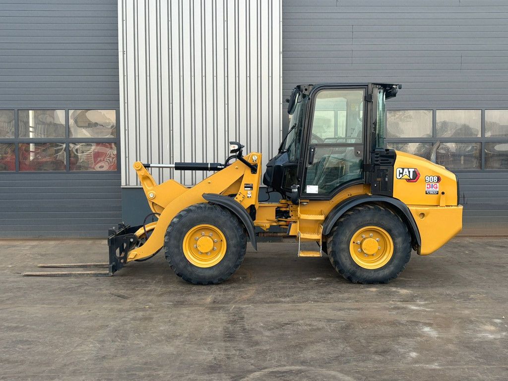 Caterpillar 908