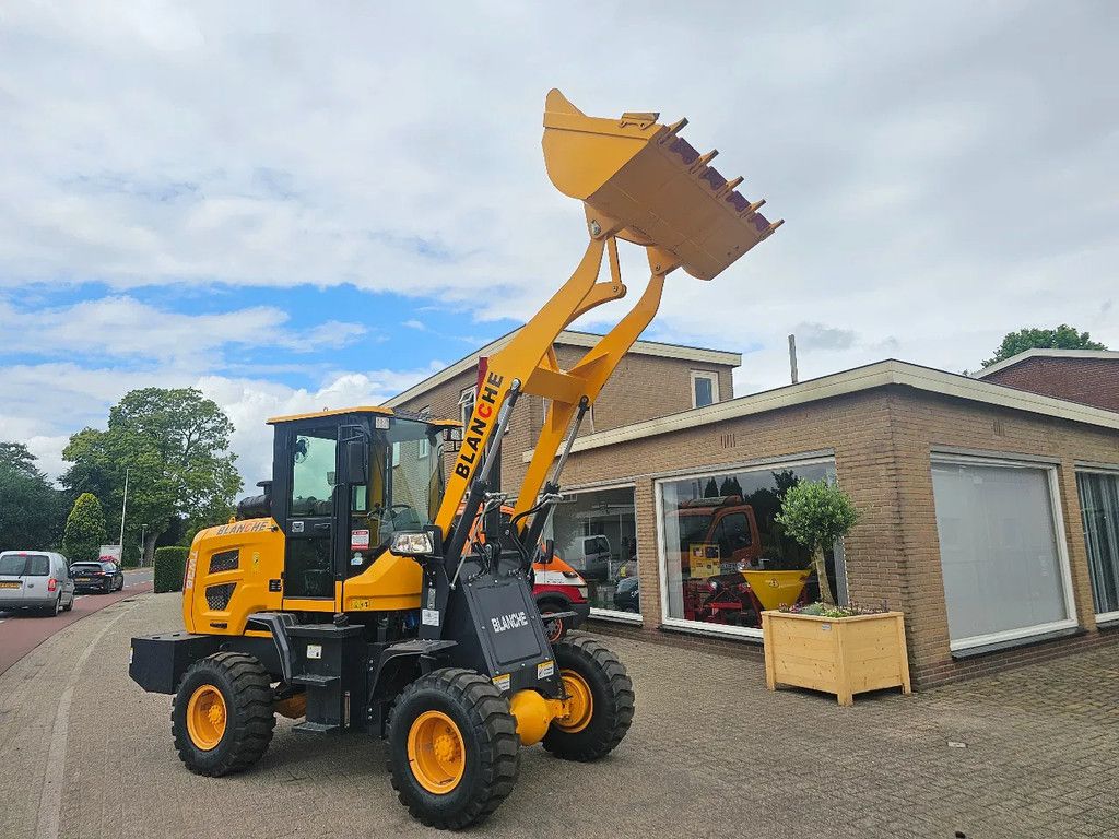 Wolf Blanche tw36 loader wolf everun hytec