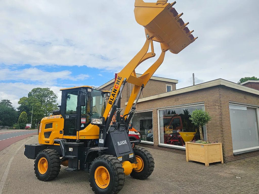 Wolf Blanche tw36 loader wolf everun hytec