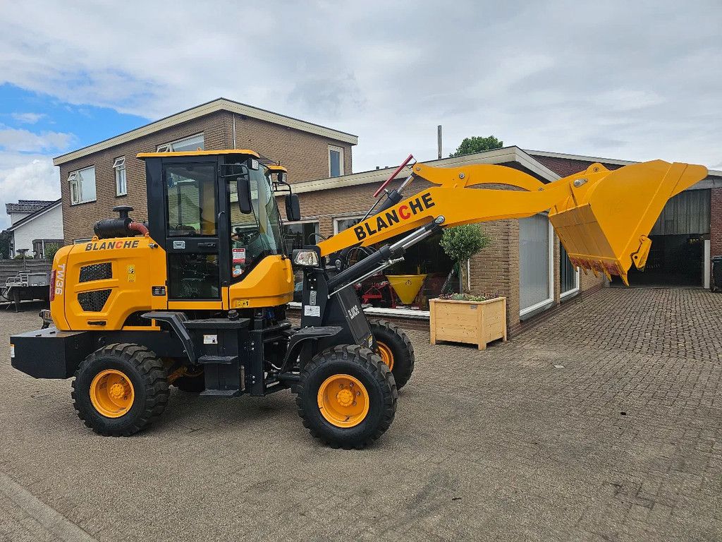 Wolf Blanche tw36 loader wolf everun hytec