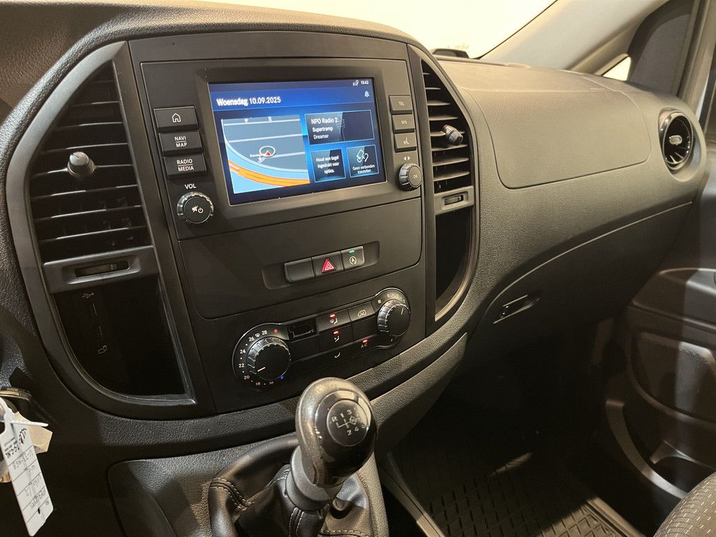 Mercedes-Benz Vito 114 CDI Lang Servicebus / Sortimo Inrichting / Euro 6 / Airco / Cruise Control / Camera / CarPlay / Trekhaak