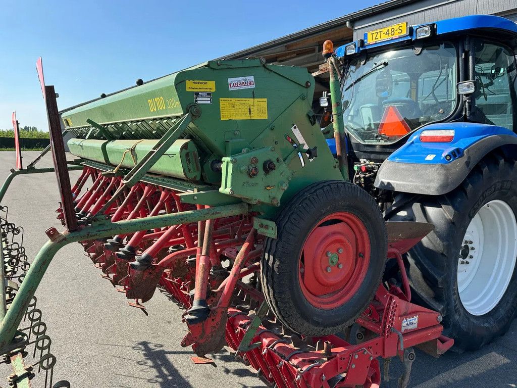 Lely Terra Rotorkopeg met Hassia DU 100 zaaimachine
