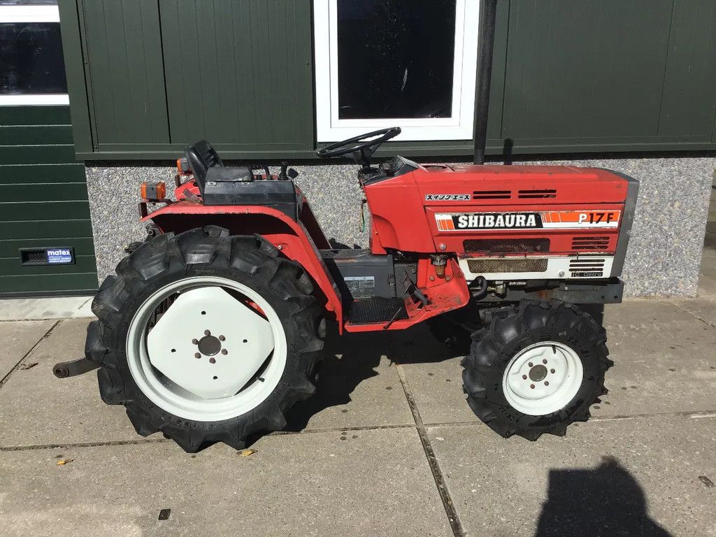 Shibaura Mini trekker Shibaura P17F met KENTEKEN