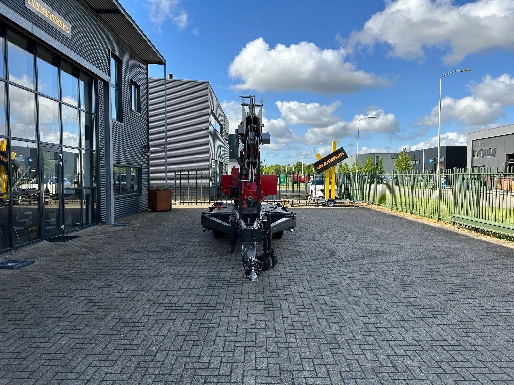 Böcker AHK 30/1600
