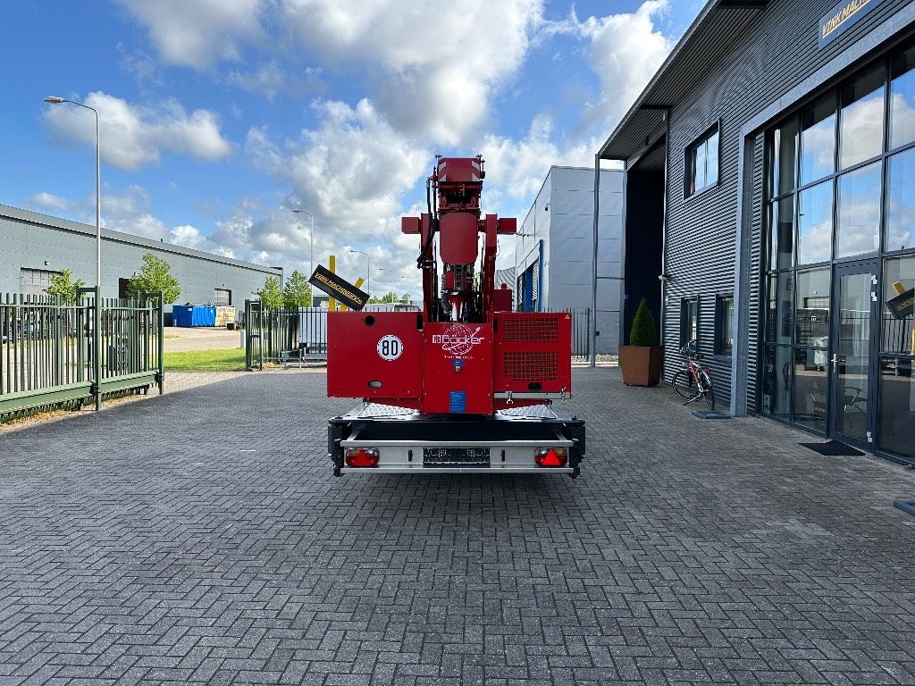 Böcker AHK 30/1600