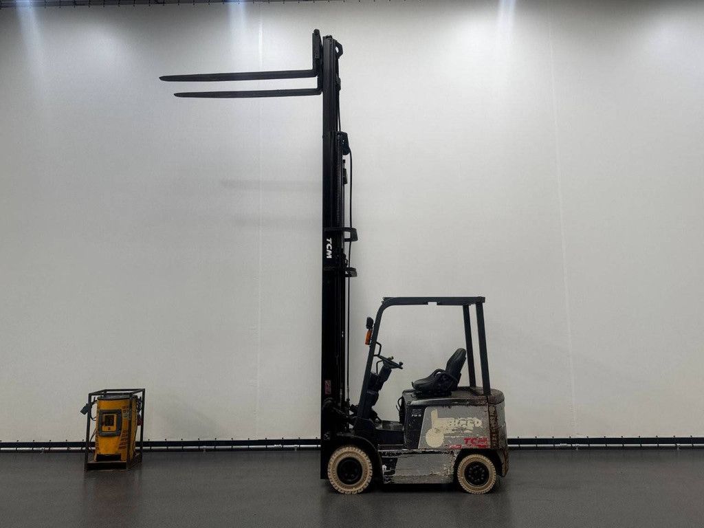 Elektro-Gabelstapler TCM FB25-7 Electric 2500kg 7,0m 2011