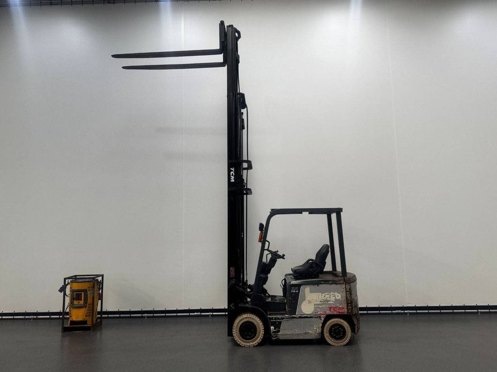 Elektro-Gabelstapler TCM FB25-7 Electric 2500kg 7,0m 2011
