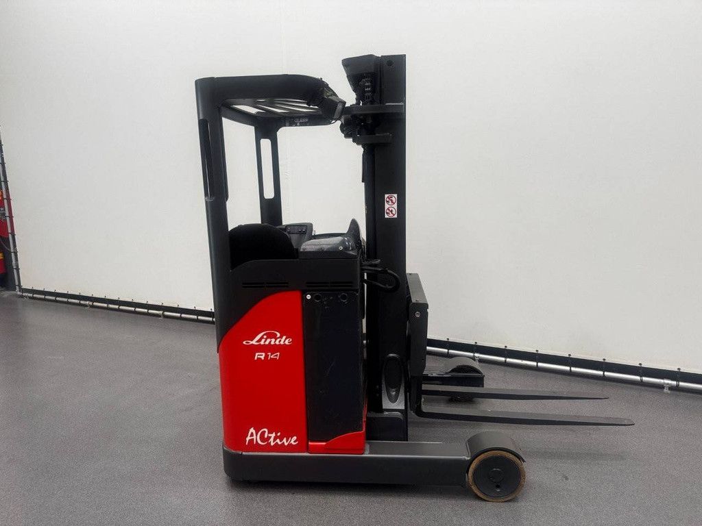 Elektro-Schubmaststapler R14 Electric 1400kg 5,04m 2005