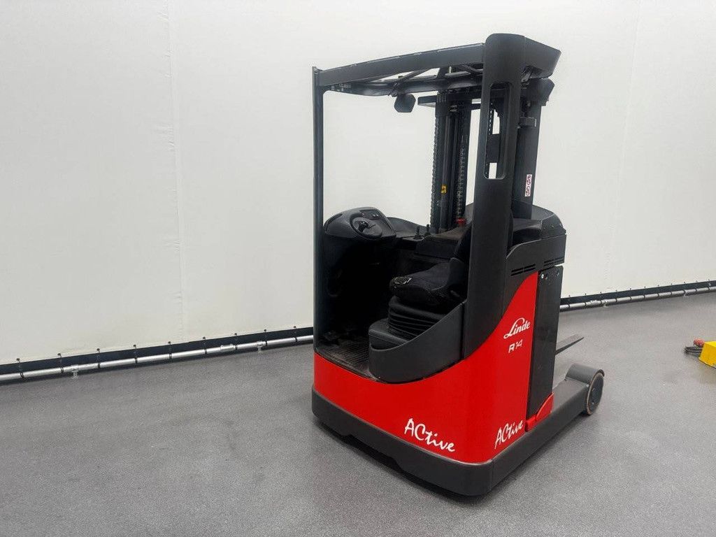 Elektro-Schubmaststapler R14 Electric 1400kg 5,04m 2005