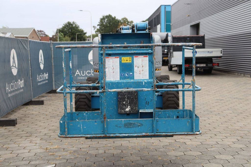 Genie Z-45/25J Diesel 15.94m Articulated Boom Lift 2012