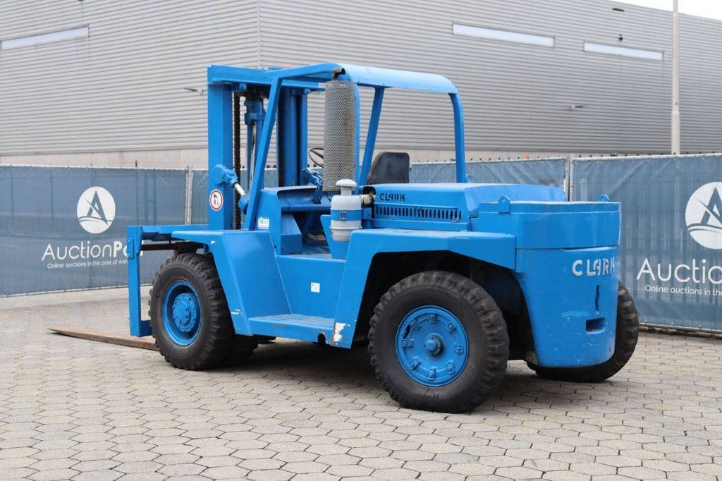 Forklift Clark DCY 160 Diesel 7258kg 5.33m