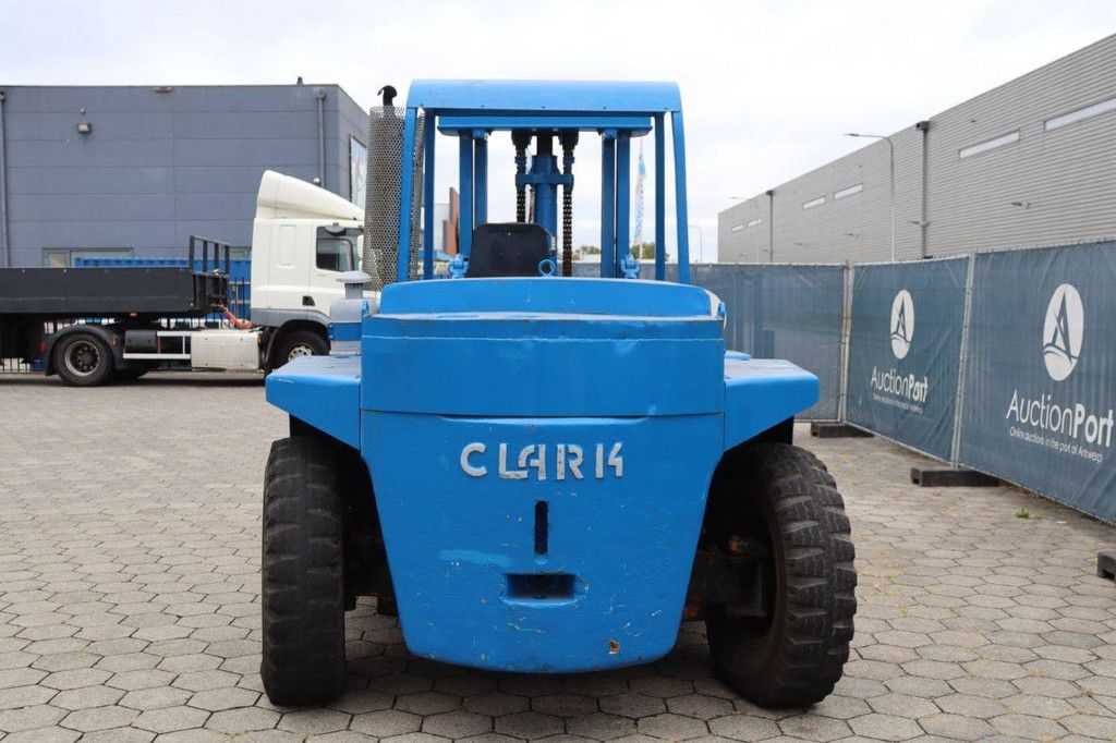 Forklift Clark DCY 160 Diesel 7258kg 5.33m